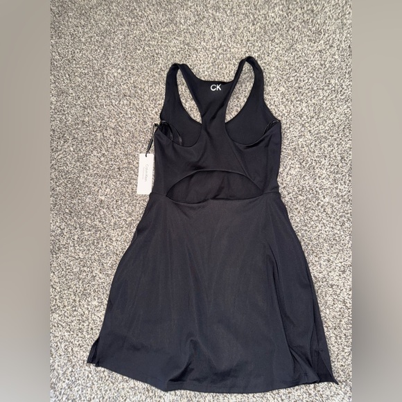 Calvin Klein performance athletic dress with built in shorts - Picture 4 of 7